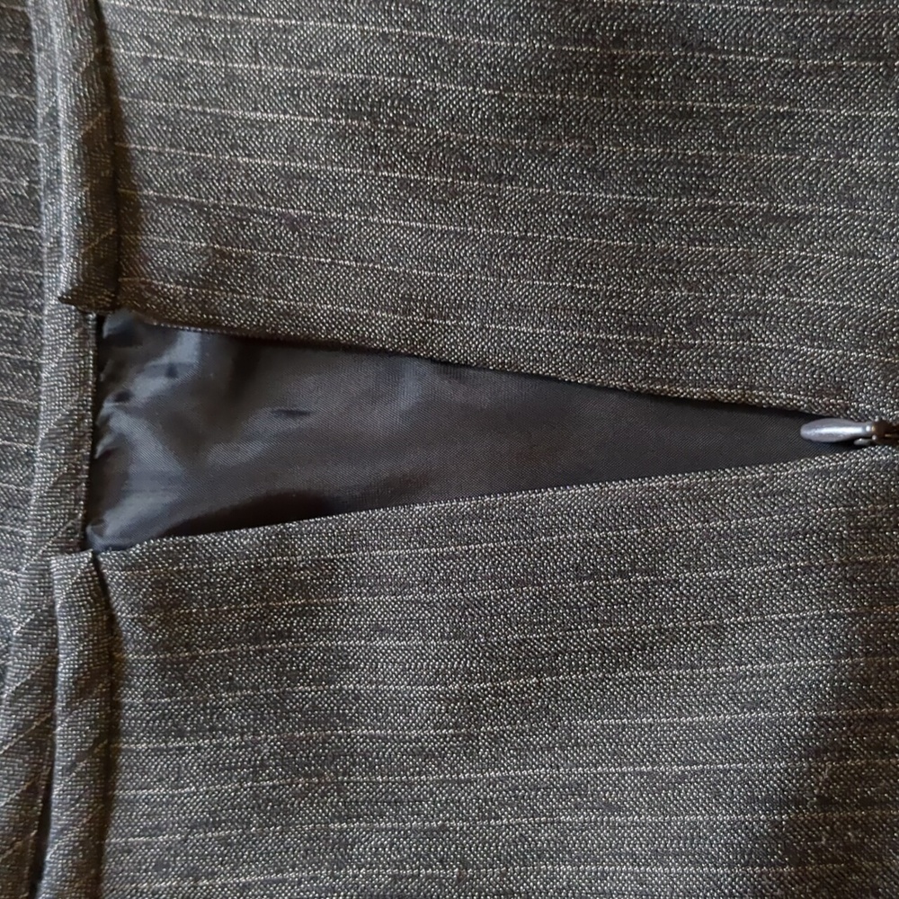 Evan-Picone pinstripe Suit! - Picture 8 of 11